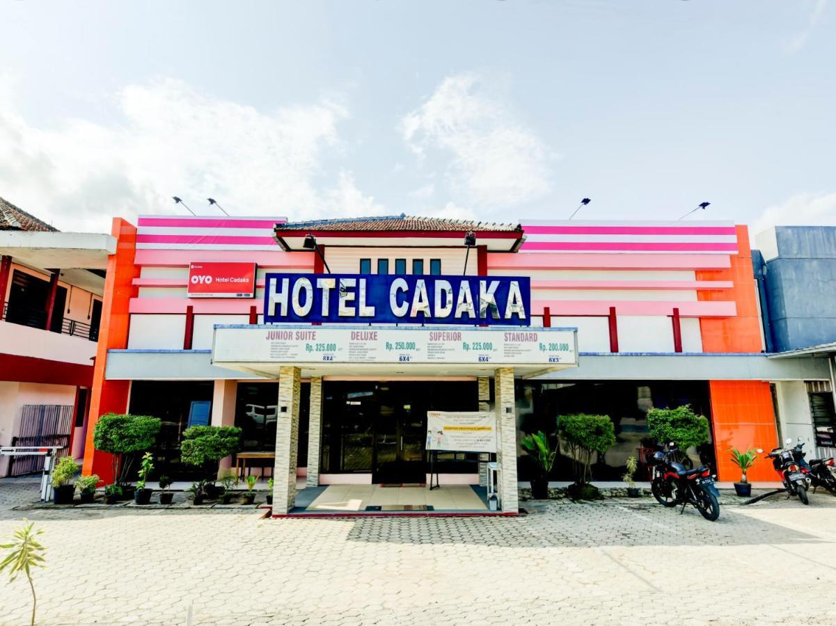 Oyo 90385 Hotel Cadaka Purwokerto Exteriér fotografie