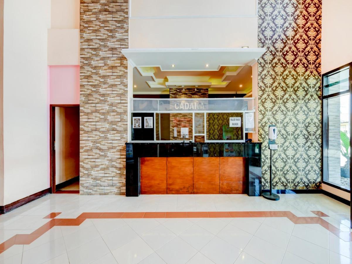 Oyo 90385 Hotel Cadaka Purwokerto Exteriér fotografie